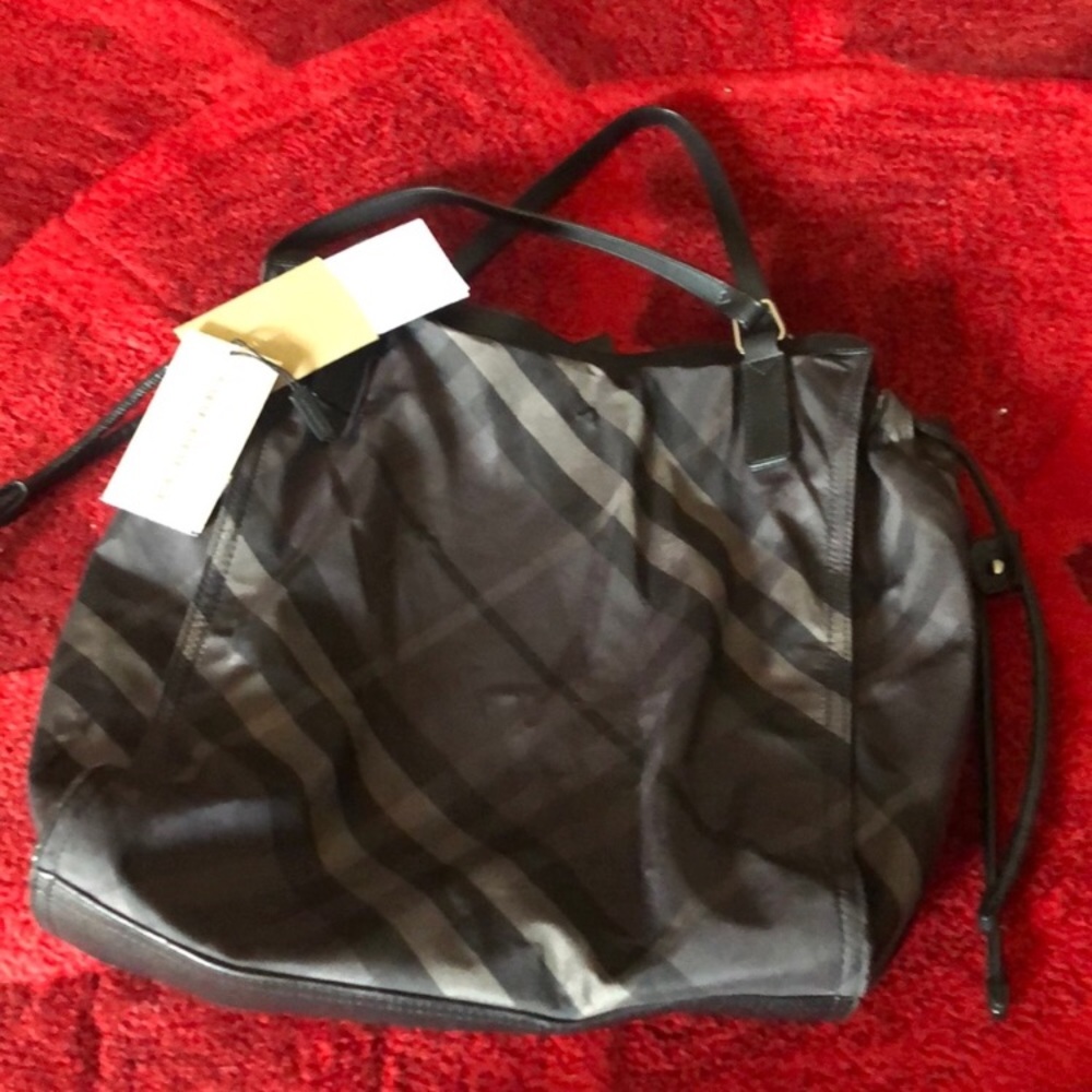 Burberry buckleigh tote - Picture 3 of 9